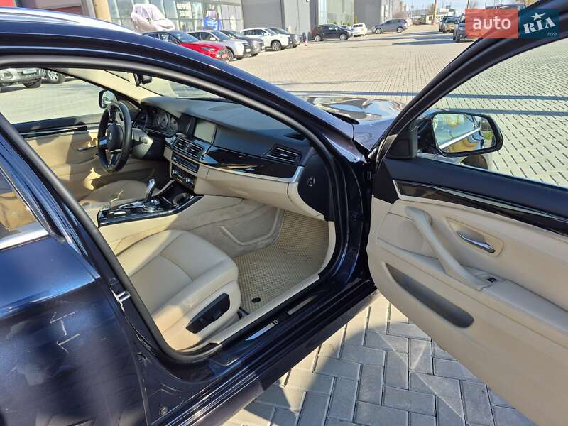 Универсал BMW 5 Series 2016 в Кропивницком