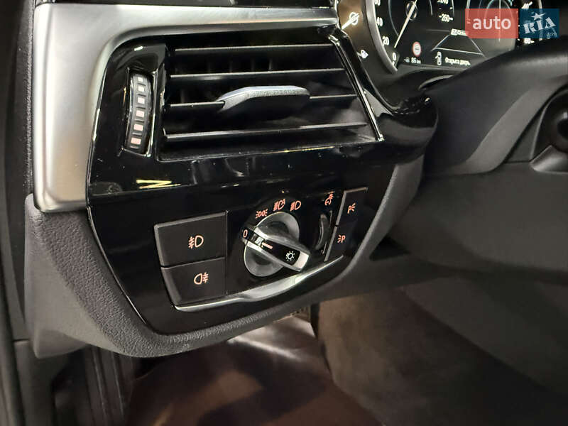 Седан BMW 5 Series 2018 в Одесі