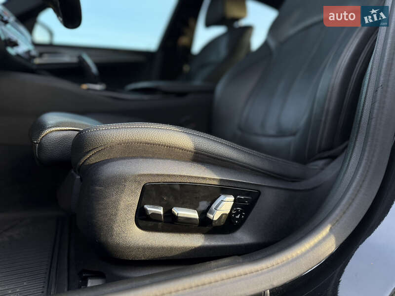 Седан BMW 5 Series 2018 в Львове фото 31 Седан BMW 5 Series 2018 в Львове