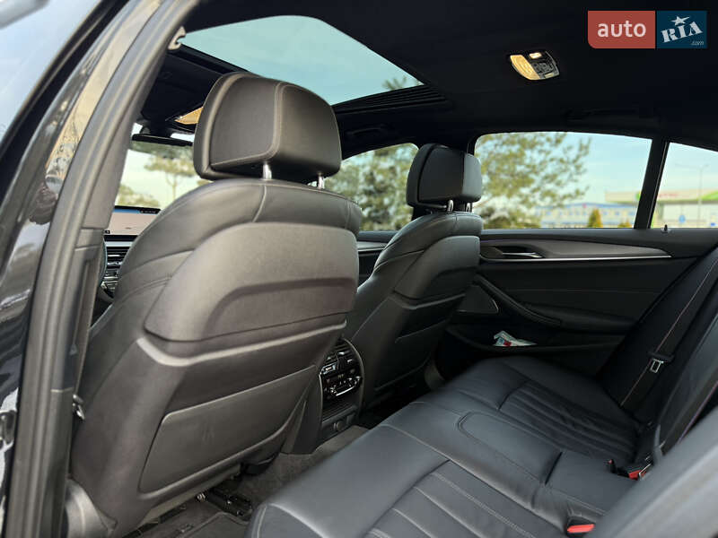 Седан BMW 5 Series 2018 в Львове фото 78 Седан BMW 5 Series 2018 в Львове