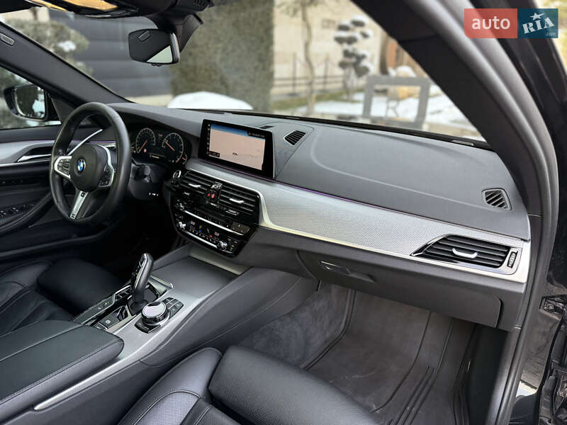 Седан BMW 5 Series 2018 в Львове фото 95 Седан BMW 5 Series 2018 в Львове