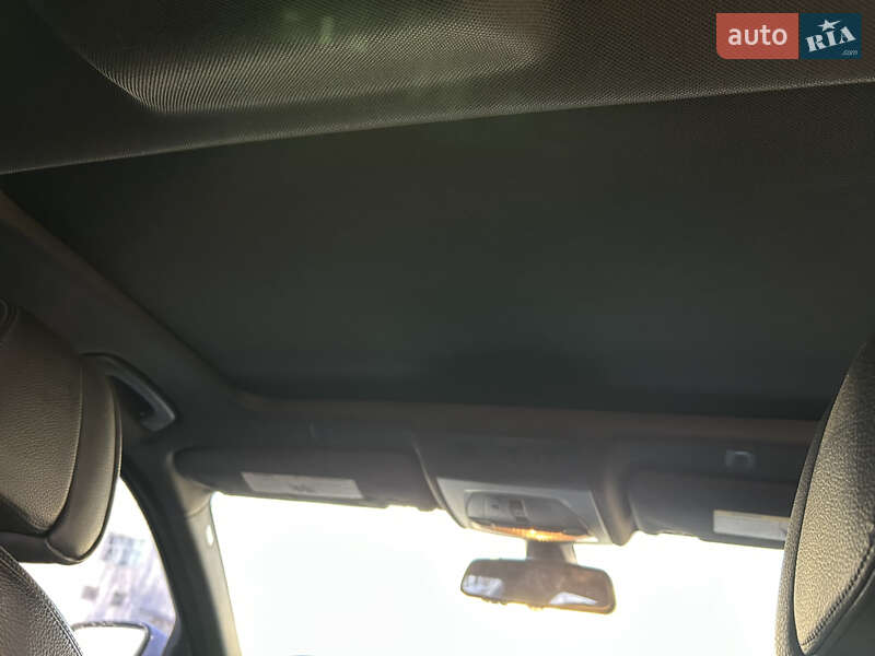 Седан BMW 5 Series 2012 в Южноукраинске