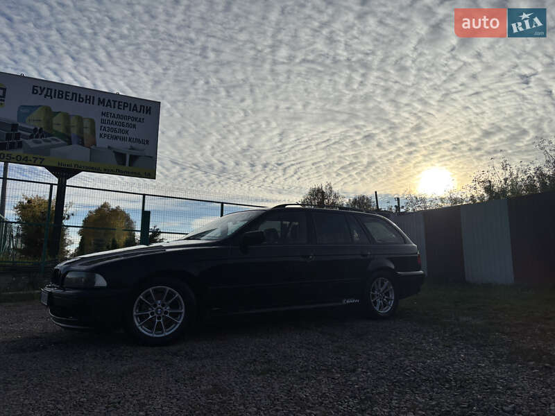 Універсал BMW 5 Series 2002 в Києві