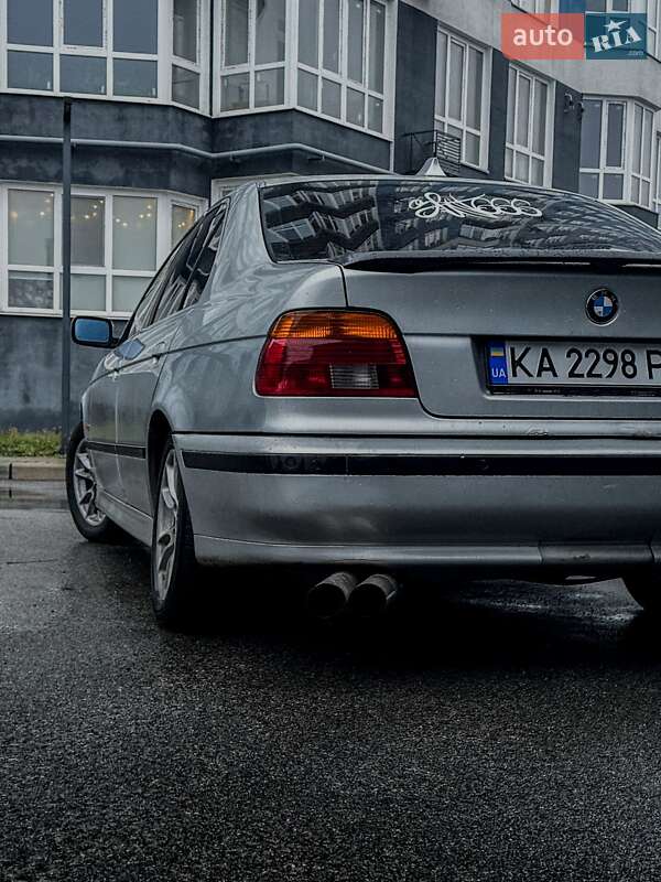 Седан BMW 5 Series 1997 в Чернигове
