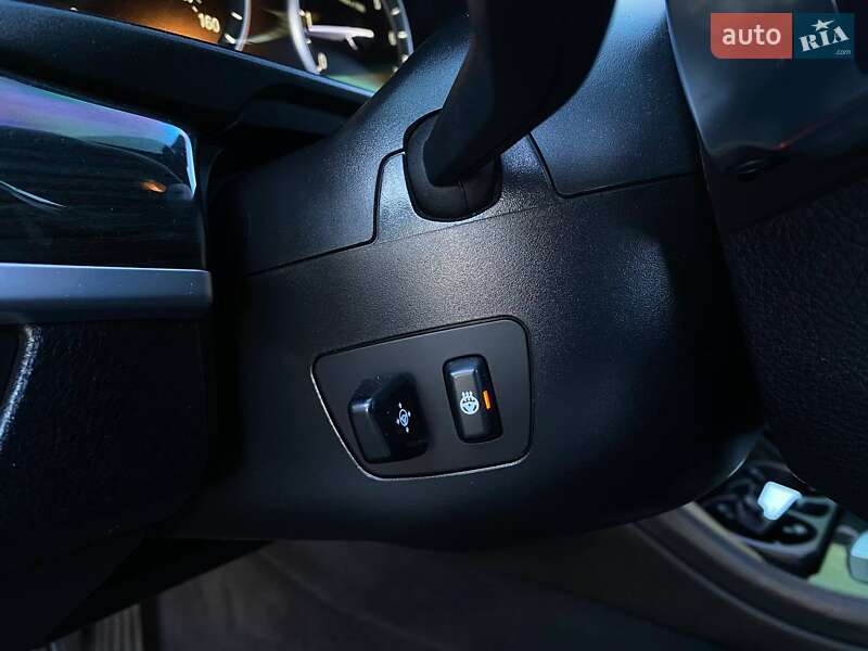 Седан BMW 5 Series 2013 в Днепре