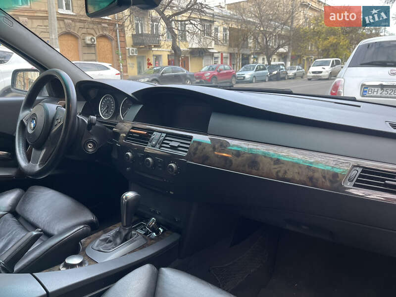 Универсал BMW 5 Series 2004 в Одессе