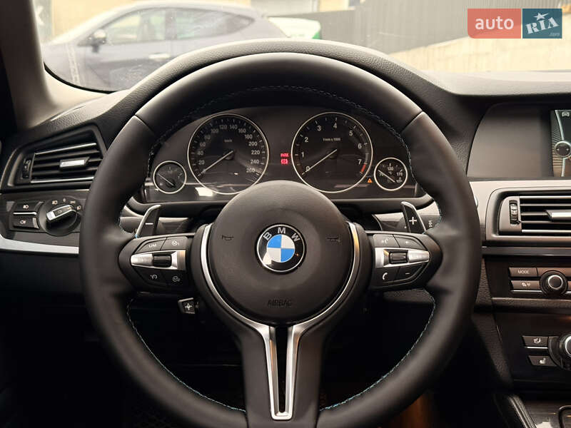Седан BMW 5 Series 2010 в Тернополе