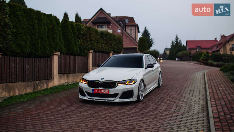 Седан BMW 5 Series 2017 в Залещиках