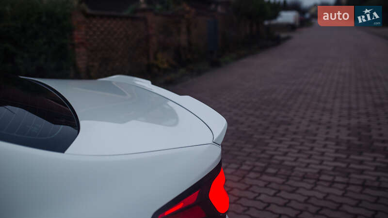 Седан BMW 5 Series 2017 в Залещиках