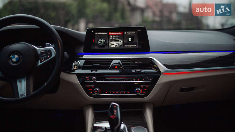Седан BMW 5 Series 2017 в Залещиках