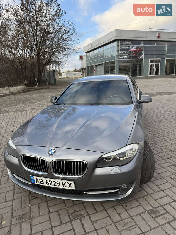 Седан BMW 5 Series 2010 в Виннице