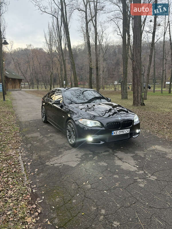 Седан BMW 5 Series 2011 в Киеве фото Седан BMW 5 Series 2011 в Киеве