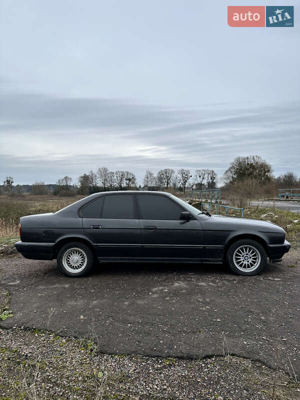 Седан BMW 5 Series 1994 в Радивилове фото 4 Седан BMW 5 Series 1994 в Радивилове