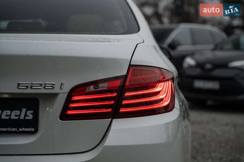 Седан BMW 5 Series 2014 в Черновцах