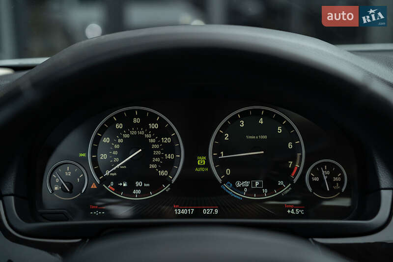 Седан BMW 5 Series 2014 в Черновцах