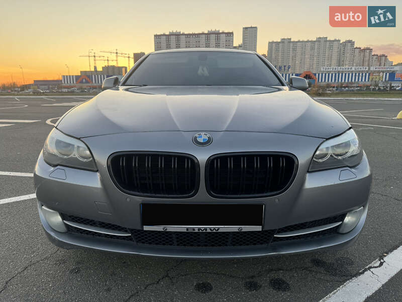 Седан BMW 5 Series 2011 в Києві
