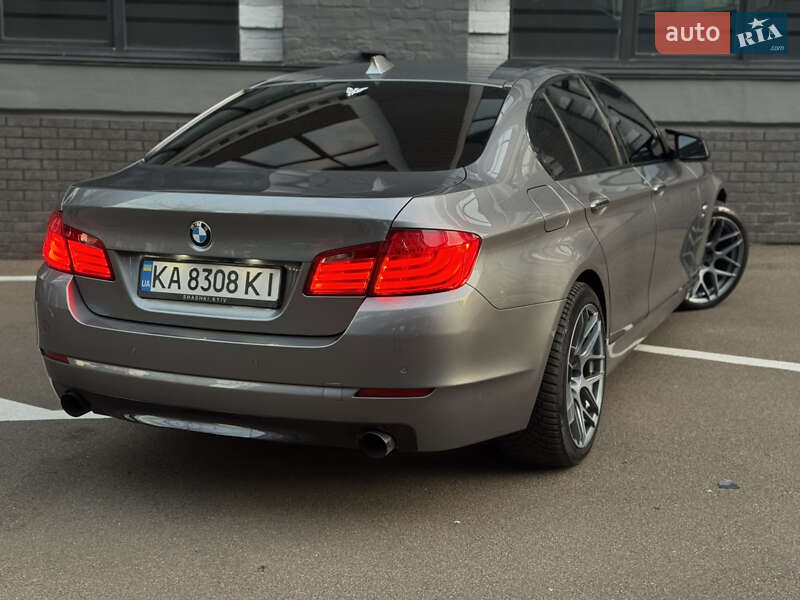 Седан BMW 5 Series 2011 в Киеве фото 5 Седан BMW 5 Series 2011 в Киеве