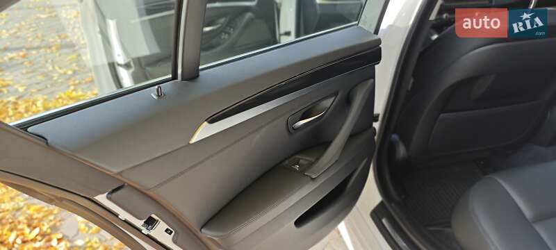 Седан BMW 5 Series 2016 в Верхнеднепровске фото 9 Седан BMW 5 Series 2016 в Верхнеднепровске