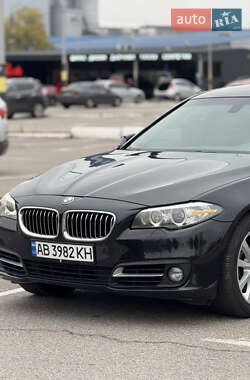 Седан BMW 5 Series 2015 в Киеве