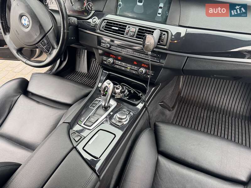 Седан BMW 5 Series 2011 в Житомире