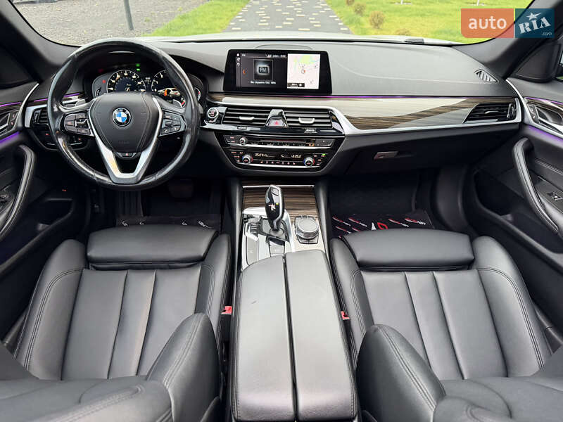 Седан BMW 5 Series 2017 в Ужгороді