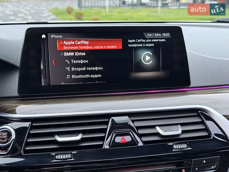 Седан BMW 5 Series 2017 в Ужгороді