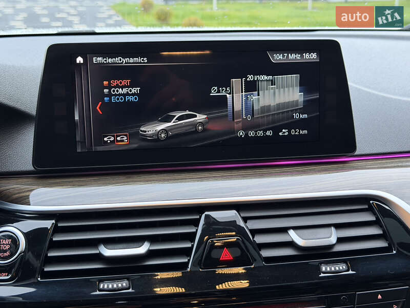Седан BMW 5 Series 2017 в Ужгороді