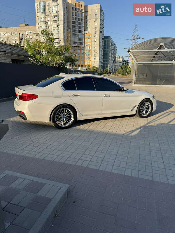 Седан BMW 5 Series 2017 в Днепре