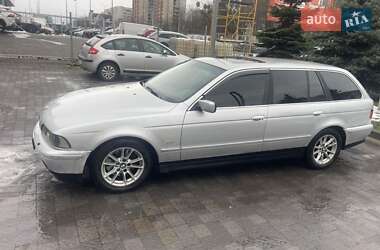 Универсал BMW 5 Series 2002 в Львове