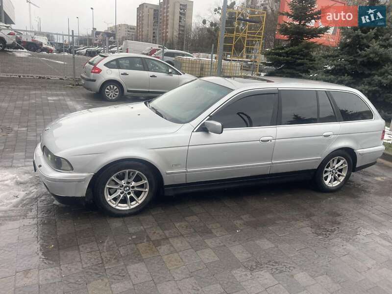 BMW 5 Series 2002