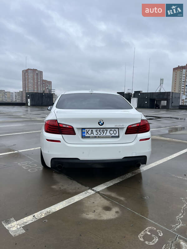 Седан BMW 5 Series 2013 в Киеве