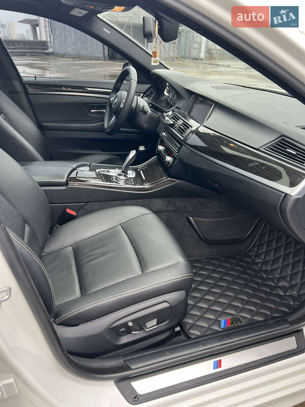 Седан BMW 5 Series 2013 в Киеве