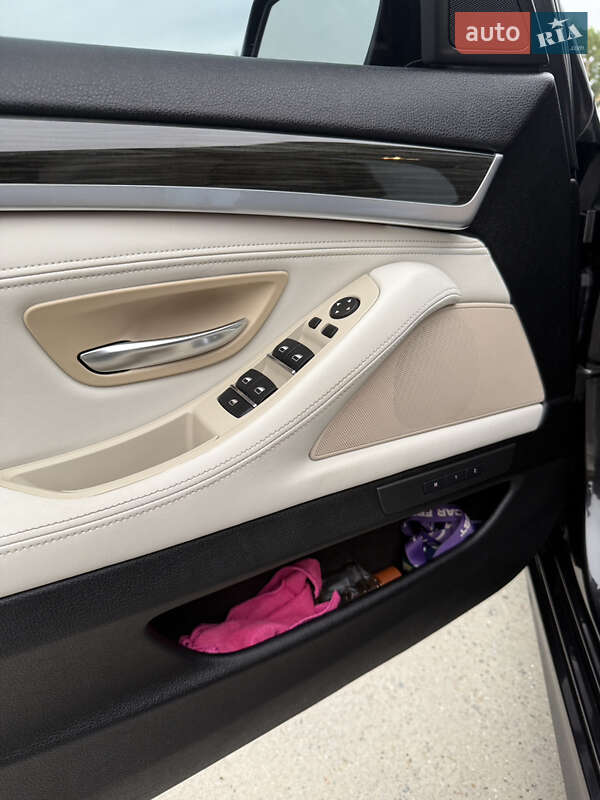 Седан BMW 5 Series 2013 в Киеве