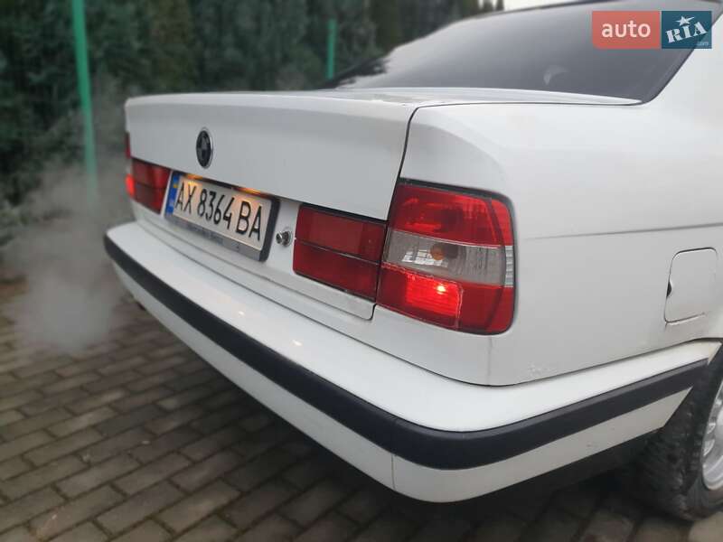 Седан BMW 5 Series 1988 в Ивано-Франковске