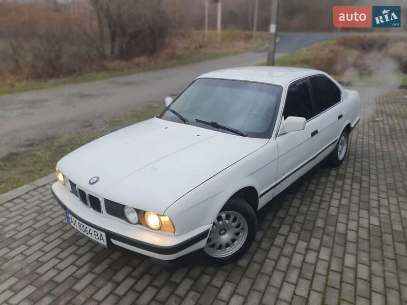 Седан BMW 5 Series 1988 в Ивано-Франковске