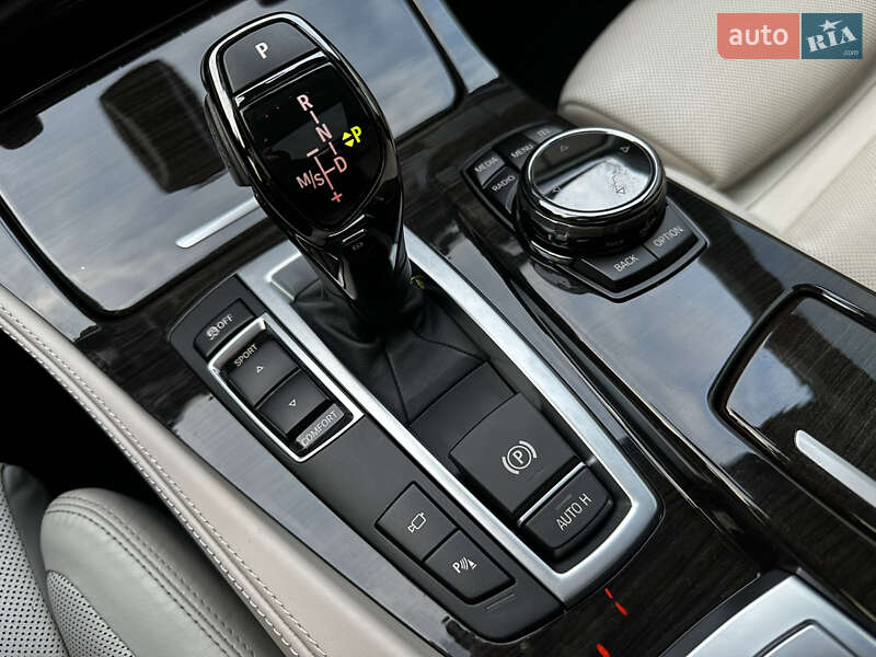 Седан BMW 5 Series 2016 в Одесі