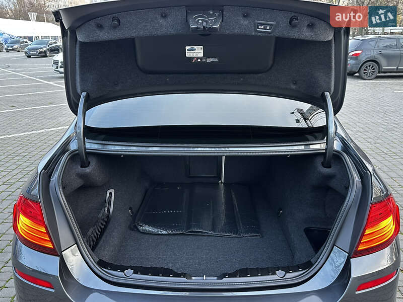 Седан BMW 5 Series 2016 в Одесі