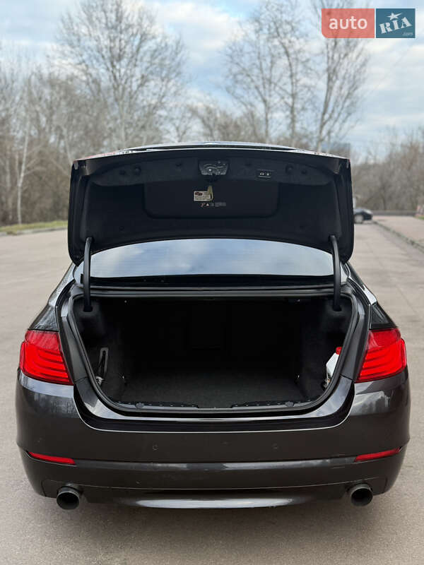 Седан BMW 5 Series 2012 в Сумах