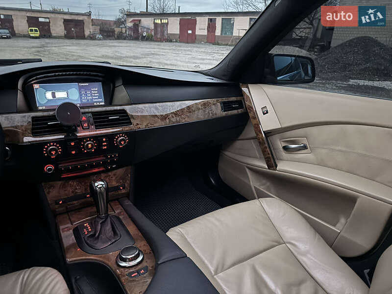 Седан BMW 5 Series 2005 в Тернополе
