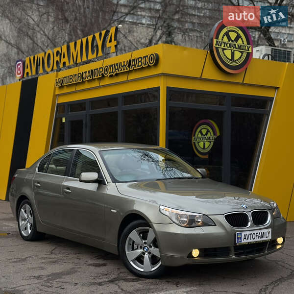Седан BMW 5 Series 2005 в Киеве