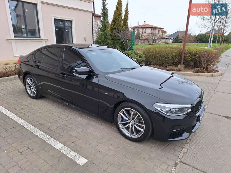 Седан BMW 5 Series 2017 в Николаеве