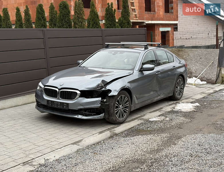 Седан BMW 5 Series 2018 в Львове