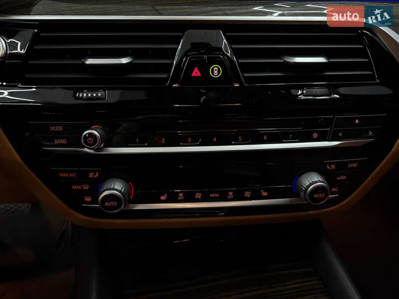 Седан BMW 5 Series 2018 в Києві