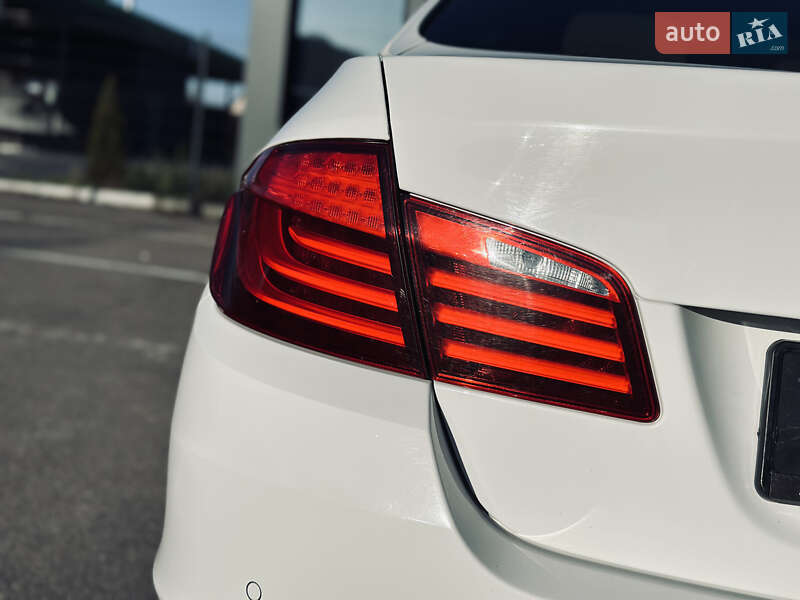 Седан BMW 5 Series 2012 в Кременчуге