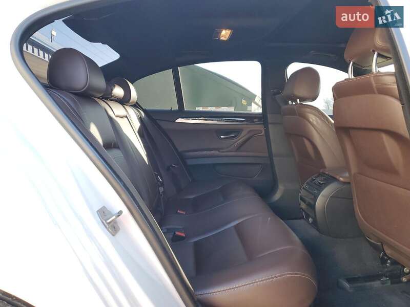 Седан BMW 5 Series 2014 в Дніпрі фото 10 Седан BMW 5 Series 2014 в Дніпрі