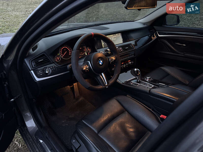Седан BMW 5 Series 2012 в Чорткове