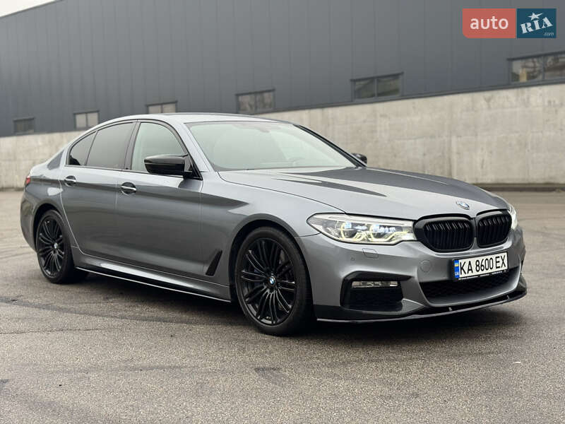 Седан BMW 5 Series 2017 в Киеве