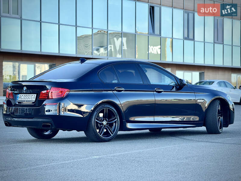 Седан BMW 5 Series 2015 в Киеве