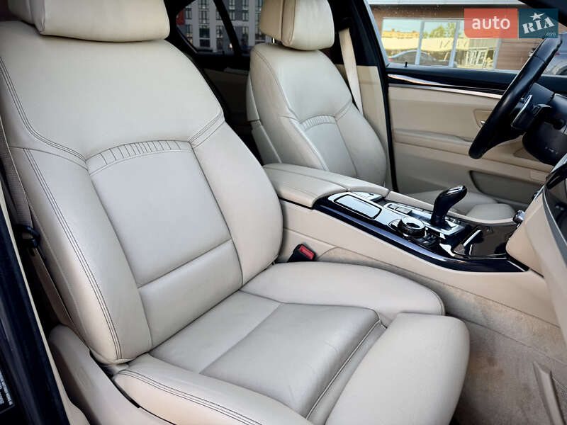 Седан BMW 5 Series 2015 в Киеве