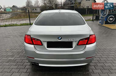 Седан BMW 5 Series 2011 в Шацке